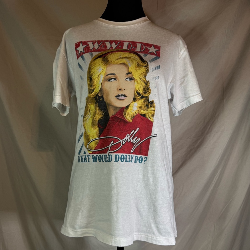 Dollywood Official "WWDD" Tee 🎡 Dolly Parton